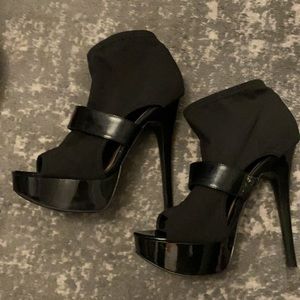 Chinese Laundry black heels